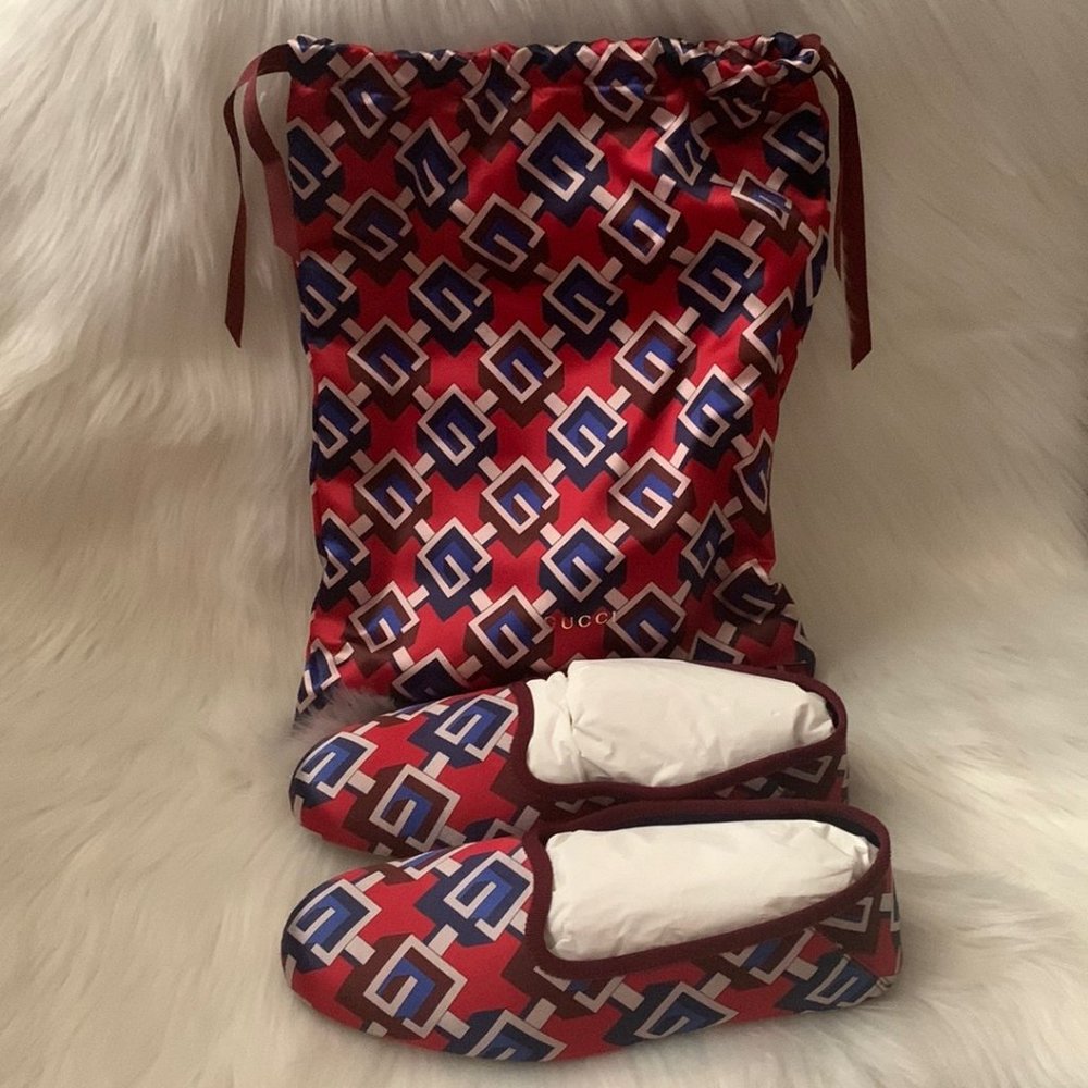 GUCCI Voyage Travel Satin Slippers in Red/Navy Blue Size US8/EURO38 w/ Dust Bag